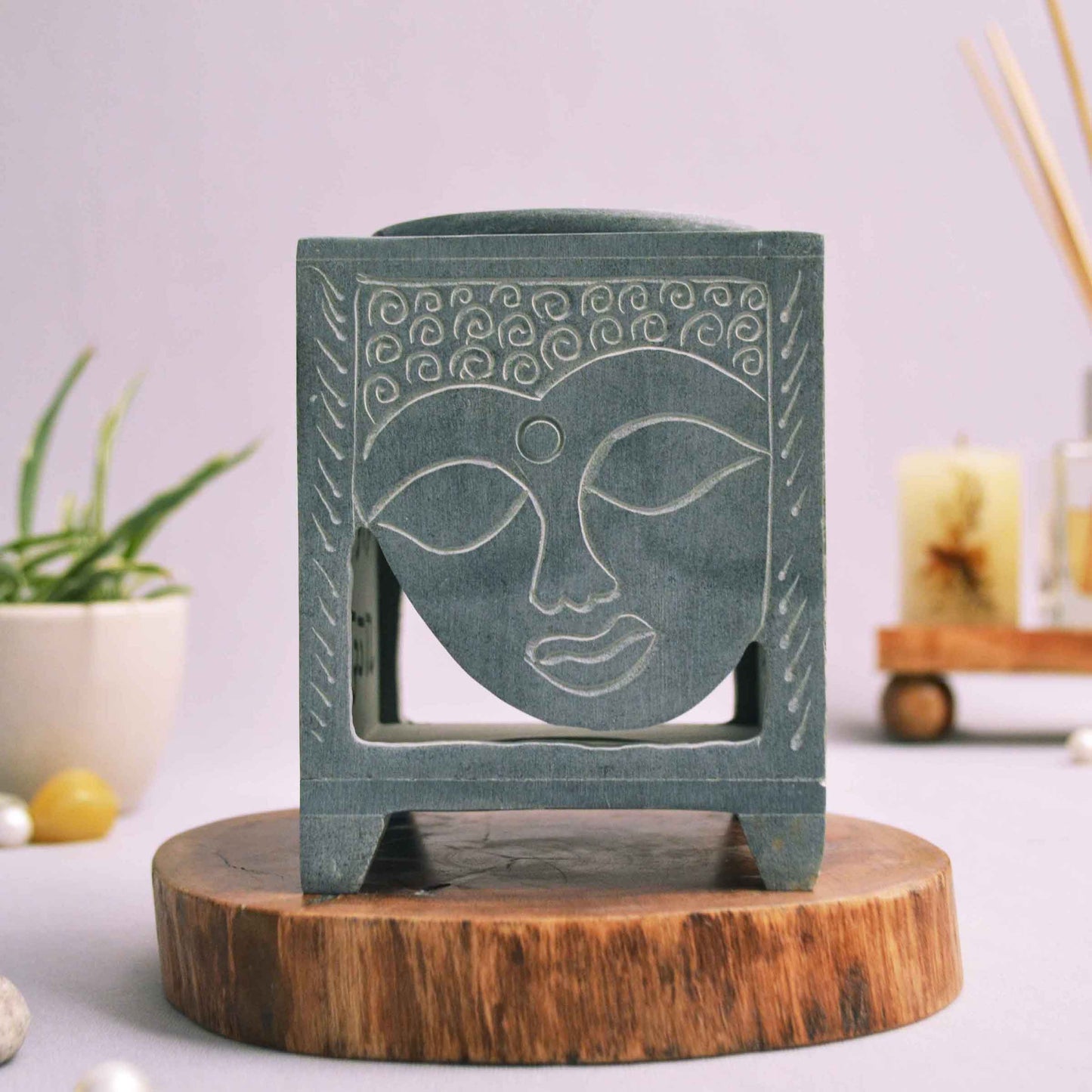 Buddha Aroma Oil Diffuser (Italy Paleva Stone)