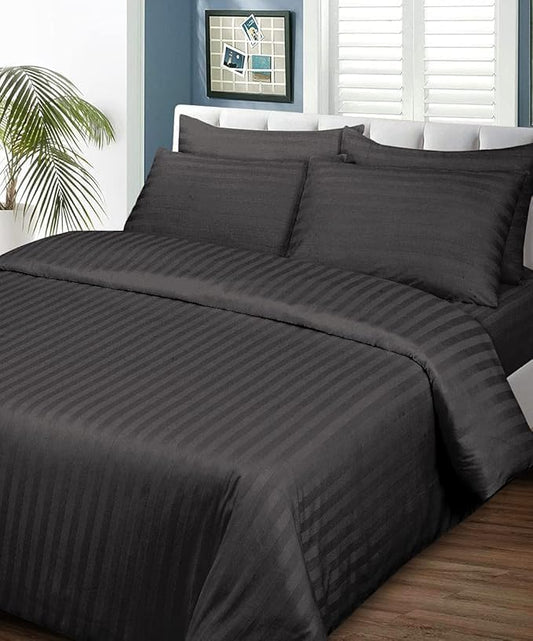 Medusa Premium All Weather Quilt/Comforter