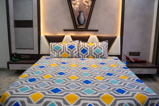 Florezia Premium Queen Size Bedsheet (90" x 100")- 300 TC