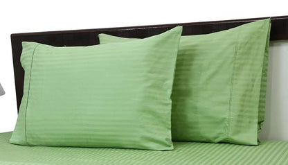 Ventoriah Premium Queen Size Bedsheet (90" x 100") 300 TC
