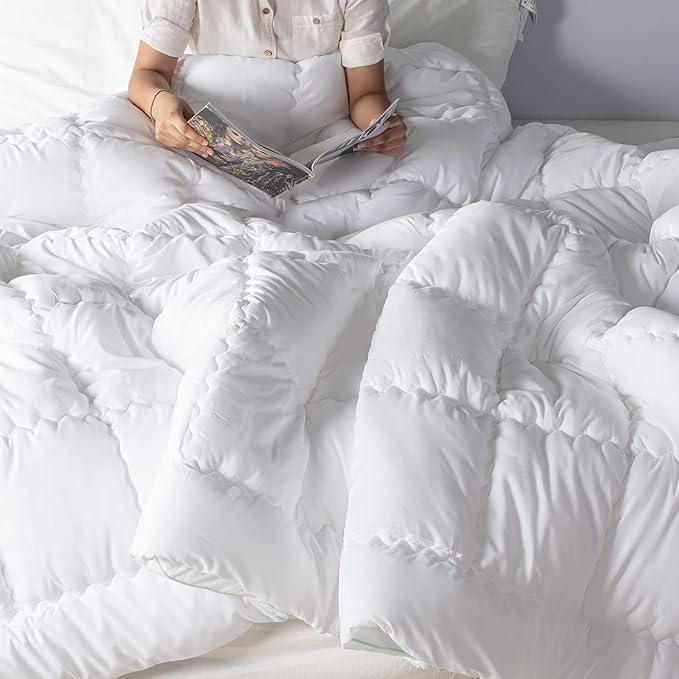 Auretta Premium All Weather Quilt/Comforter